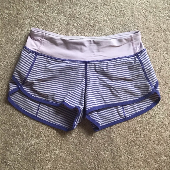 ⭐️4/$20⭐️Lululemon Speed Short Size 4 - Picture 2 of 3